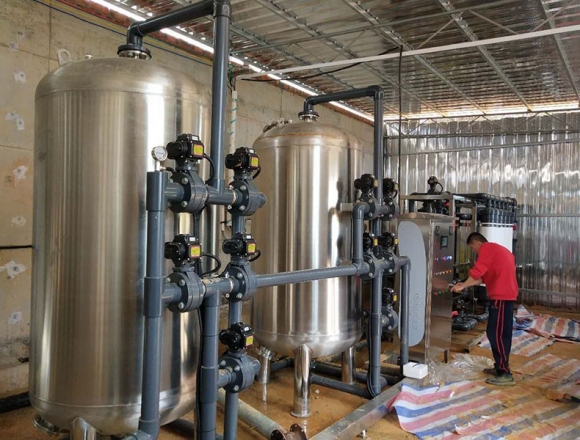 工廠每小時20噸井水超濾凈水設備