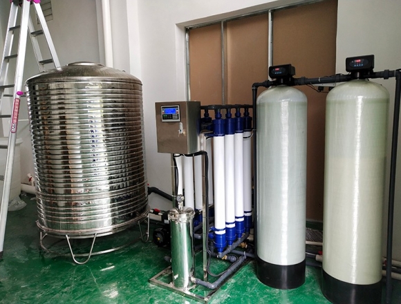 食品廠4噸井水超濾凈水設備